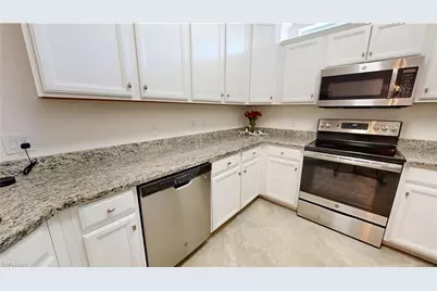 1932 Wellington St, Naples, FL 34120 - Photo 9