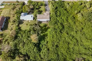 840 14th St NE, Naples, FL 34120 - Photo 9