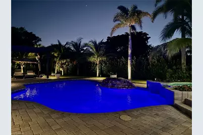 1555 Crayton Rd, Naples, FL 34102 - Photo 47