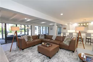 1555 Crayton Rd, Naples, FL 34102 - Photo 11