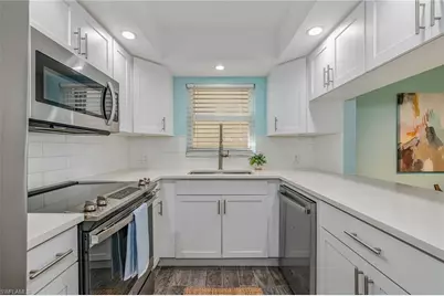 1549 Sandpiper St #49, Naples, FL 34102 - Photo 7