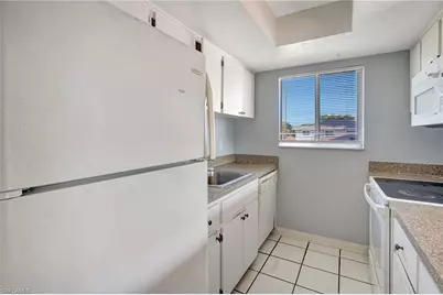 3300 Prince Edward Island Cir #4, Fort Myers, FL 33907 - Photo 9