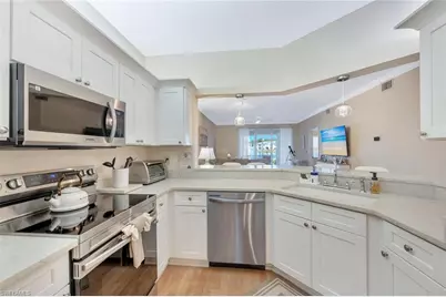 818 Tanbark Dr #103, Naples, FL 34108 - Photo 11