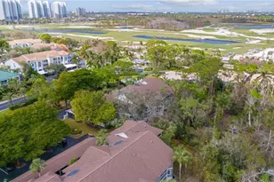 622 Wiggins Bay Dr, Naples, FL 34110 - Photo 27