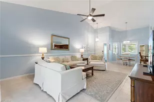 622 Wiggins Bay Dr, Naples, FL 34110 - Photo 5