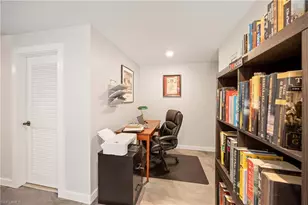 9395 Pennsylvania Ave, Bonita Springs, FL 34135 - Photo 27