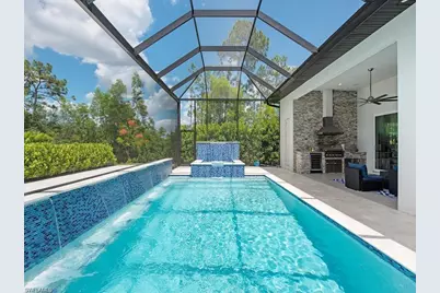 710 Soll St, Naples, FL 34109 - Photo 3