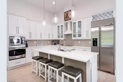 710 Soll St, Naples, FL 34109 - Photo 7