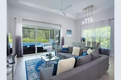 710 Soll St, Naples, FL 34109 - Photo 5