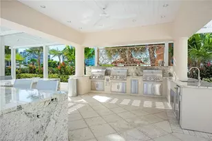 4255 Gulf Shore Blvd N, Naples, FL 34103 - Photo 15