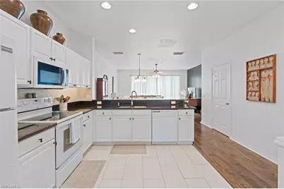 941 Hampton Cir #109, Naples, FL 34105 - Photo 7