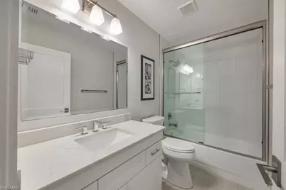 8828 Ventura Way, Naples, FL 34109 - Photo 21