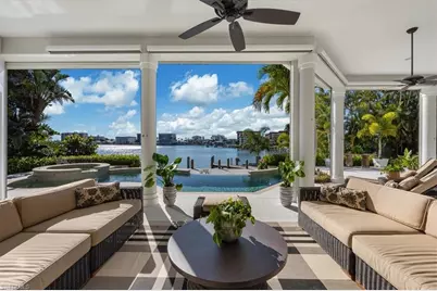 2825 Leeward Ln, Naples, FL 34103 - Photo 33