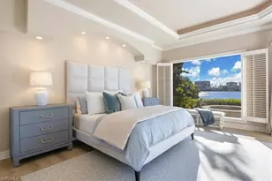 2825 Leeward Ln, Naples, FL 34103 - Photo 13