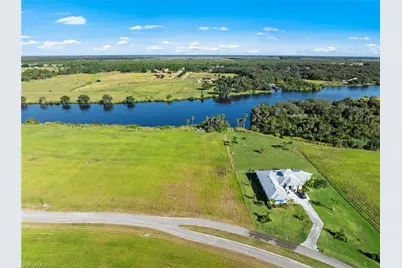 22821 Yellow Button Ln, Alva, FL 33920 - Photo 7