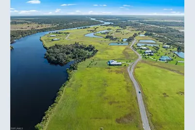 22821 Yellow Button Ln, Alva, FL 33920 - Photo 11