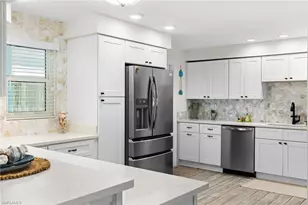 19 Knights Bridge Rd, Naples, FL 34112 - Photo 9