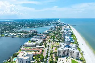 3070 Gulf Shore Blvd N, Naples, FL 34103 - Photo 9