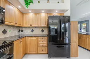 13580 Southampton Dr, Bonita Springs, FL 34135 - Photo 15