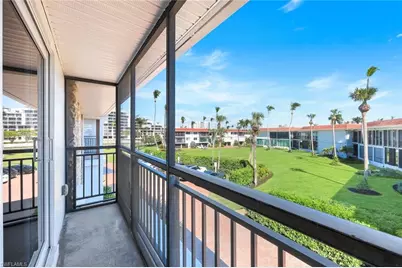 2211 Gulf Shore Blvd N #C4, Naples, FL 34102 - Photo 17