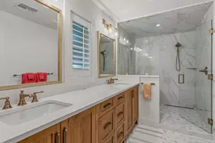 2448 Harbor Rd, Naples, FL 34104 - Photo 15