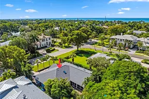 339 4th Ave N, Naples, FL 34102 - Photo 39