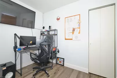 706 SW 31st St, Cape Coral, FL 33914 - Photo 13