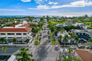 676 Broad Ave S, Naples, FL 34102 - Photo 23