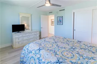 10691 Gulf Shore Dr, Naples, FL 34108 - Photo 25