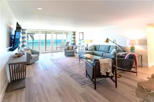 10691 Gulf Shore Dr, Naples, FL 34108 - Photo 17