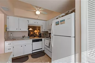 4628 SE 6th Ave #1B, Cape Coral, FL 33904 - Photo 5