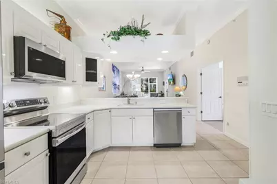 14530 Red Fox Run #215, Naples, FL 34110 - Photo 7