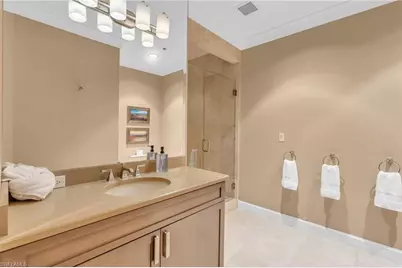 428 9th St S, Naples, FL 34102 - Photo 15