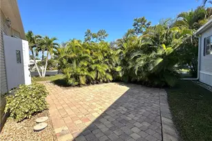 4501 Mayflower Way E, Estero, FL 33928 - Photo 7