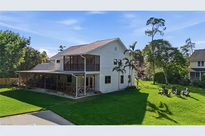 6260 Waxmyrtle Way, Naples, FL 34109 - Photo 39
