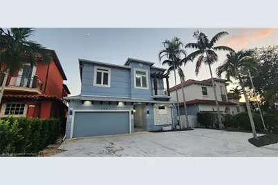 646 111th Ave N, Naples, FL 34108 - Photo 1