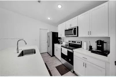 4217 NE 23rd Pl, Cape Coral, FL 33909 - Photo 13