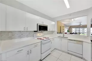 7842 Regal Heron Cir, Naples, FL 34104 - Photo 9