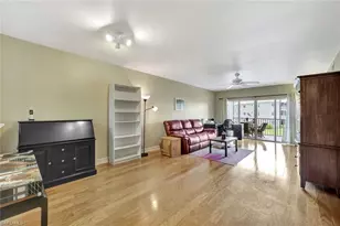 7842 Regal Heron Cir, Naples, FL 34104 - Photo 7