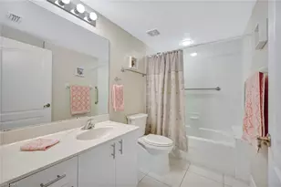 7842 Regal Heron Cir, Naples, FL 34104 - Photo 15