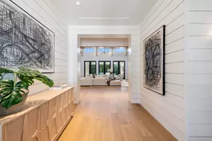 424 Spinnaker Dr, Naples, FL 34102 - Photo 5