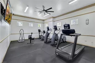 410 Flagship Dr, Naples, FL 34108 - Photo 33