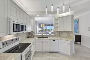 410 Flagship Dr, Naples, FL 34108 - Photo 9