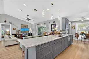 10611 Woodchuck Ln, Bonita Springs, FL 34135 - Photo 9