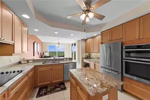 445 Cove Tower Dr, Naples, FL 34110 - Photo 23