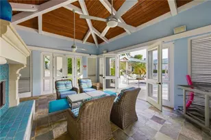 445 Cove Tower Dr, Naples, FL 34110 - Photo 41