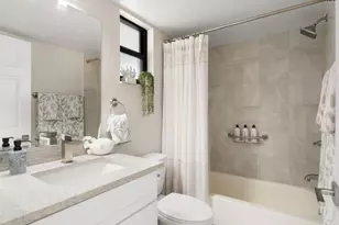 600 Neapolitan Way, Naples, FL 34103 - Photo 17