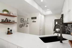 600 Neapolitan Way, Naples, FL 34103 - Photo 11