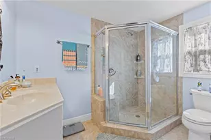 2569 Outrigger Ln, Naples, FL 34104 - Photo 23