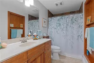 2569 Outrigger Ln, Naples, FL 34104 - Photo 27